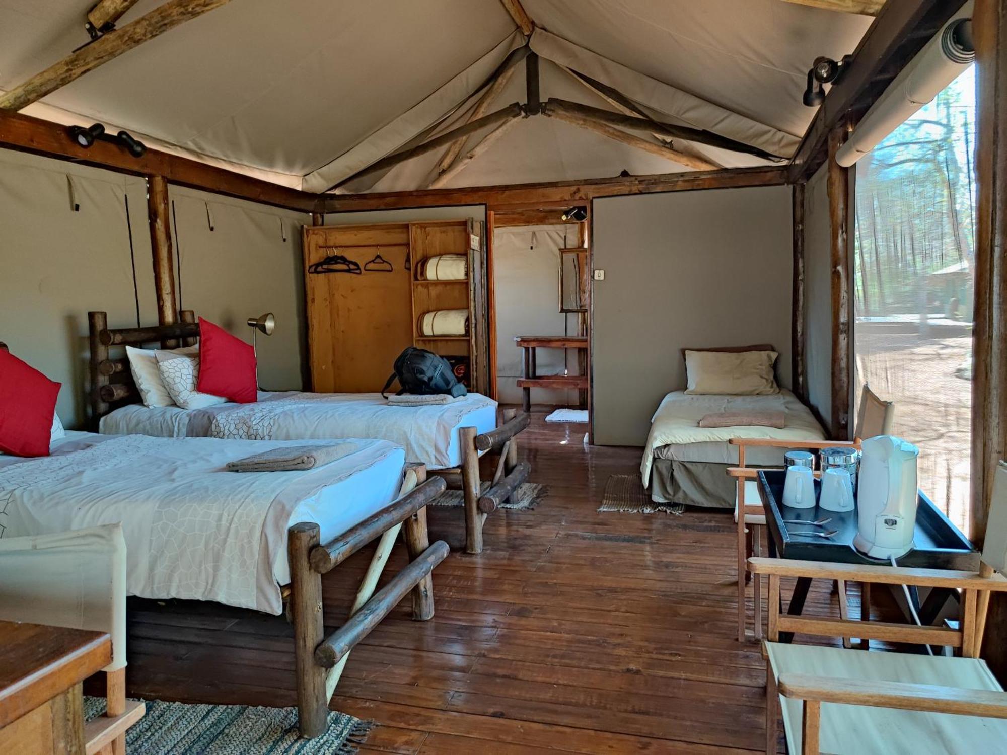 Iphofolo Lodge & Tented Camp Vivo Екстер'єр фото