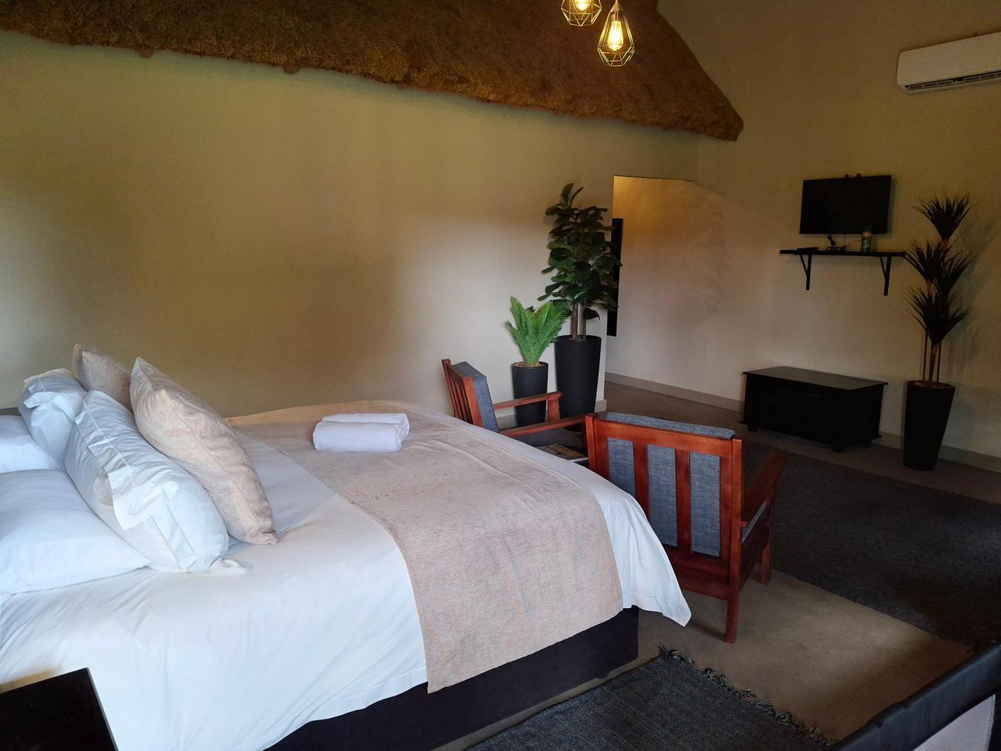 Iphofolo Lodge & Tented Camp Vivo Екстер'єр фото